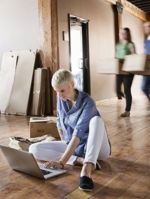 Entrepreneurs moving into creative office space